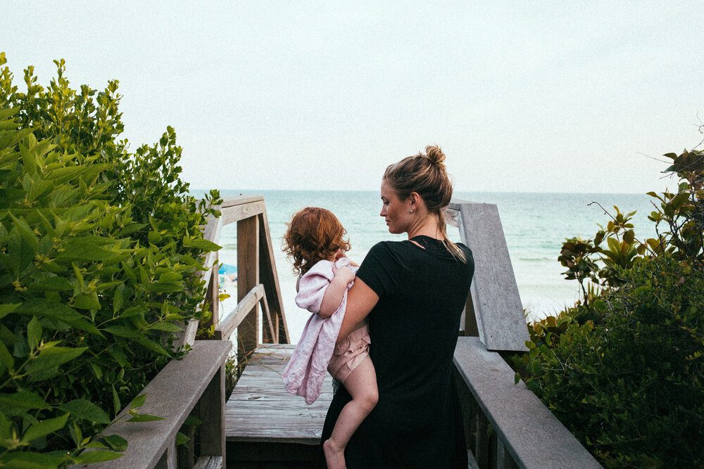 beach photo with mother and daughter