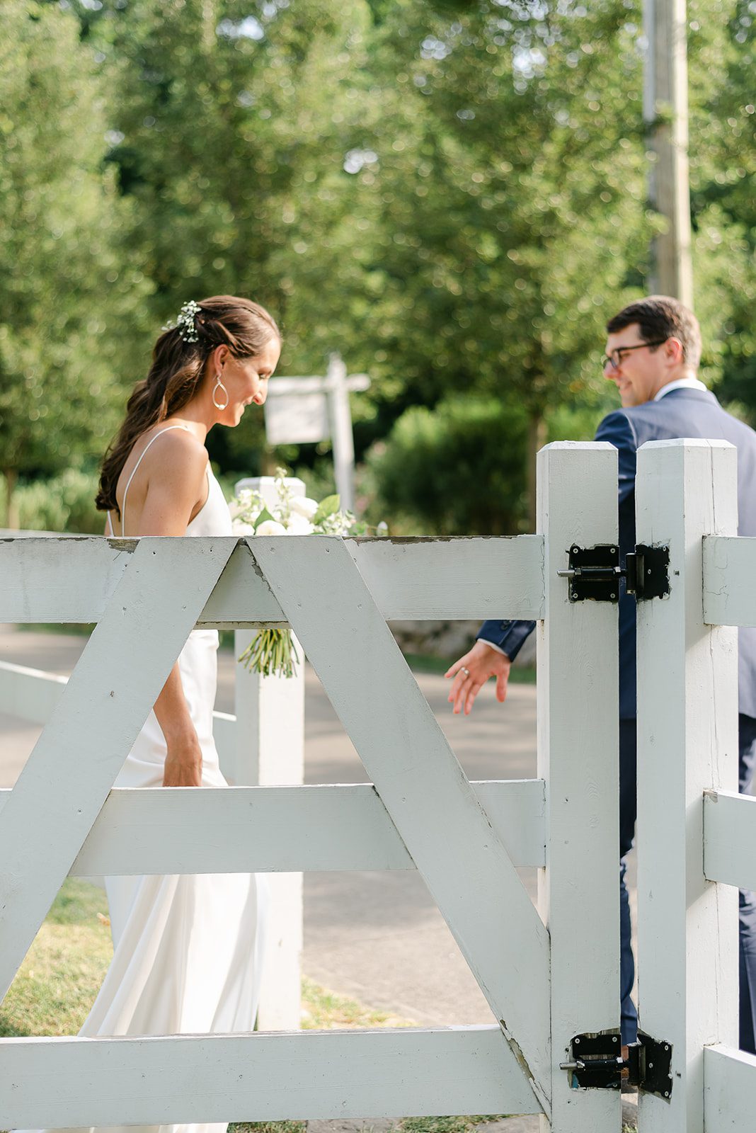 Robin and Leanne: wedding at the Graybarns, Kate Uhry photography 
